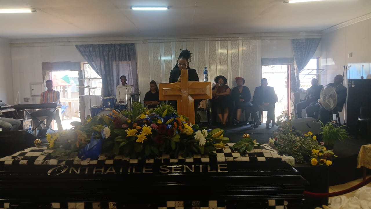 Sentle Sentle Funeral Home image